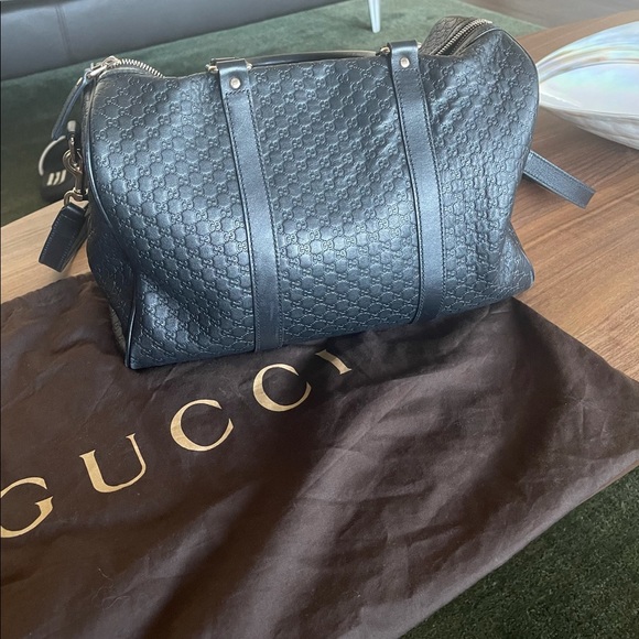 Authentic black Gucci bag - Picture 3 of 10